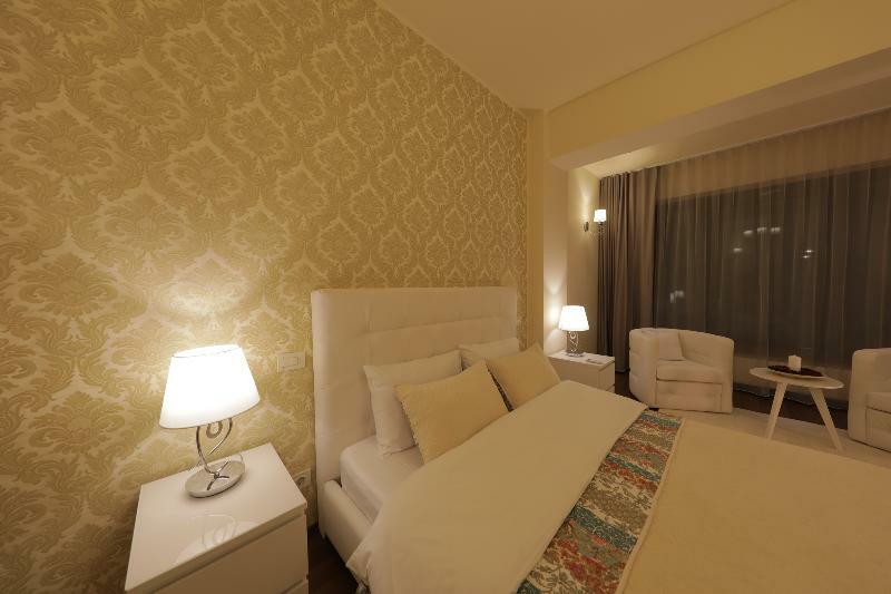 Penthouse Orhideea Aparthotel Bukares Bagian luar foto
