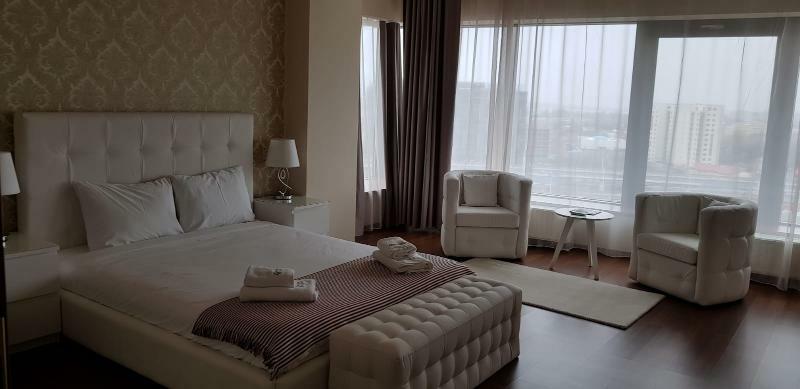 Penthouse Orhideea Aparthotel Bukares Bagian luar foto