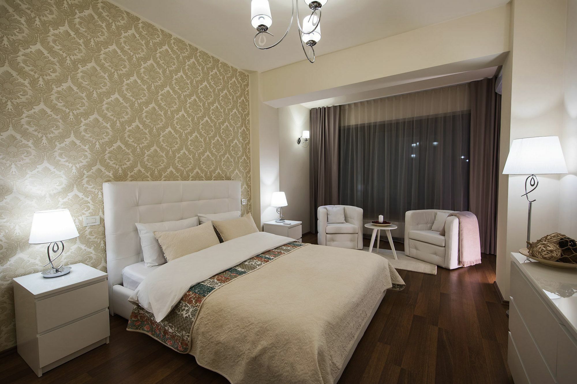 Penthouse Orhideea Aparthotel Bukares Bagian luar foto