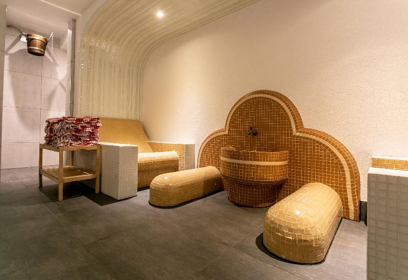 Penthouse Orhideea Aparthotel Bukares Bagian luar foto